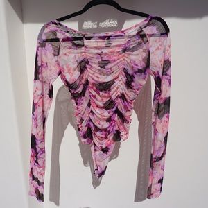 🌸 Beautiful Floral Bodysuit 🌸